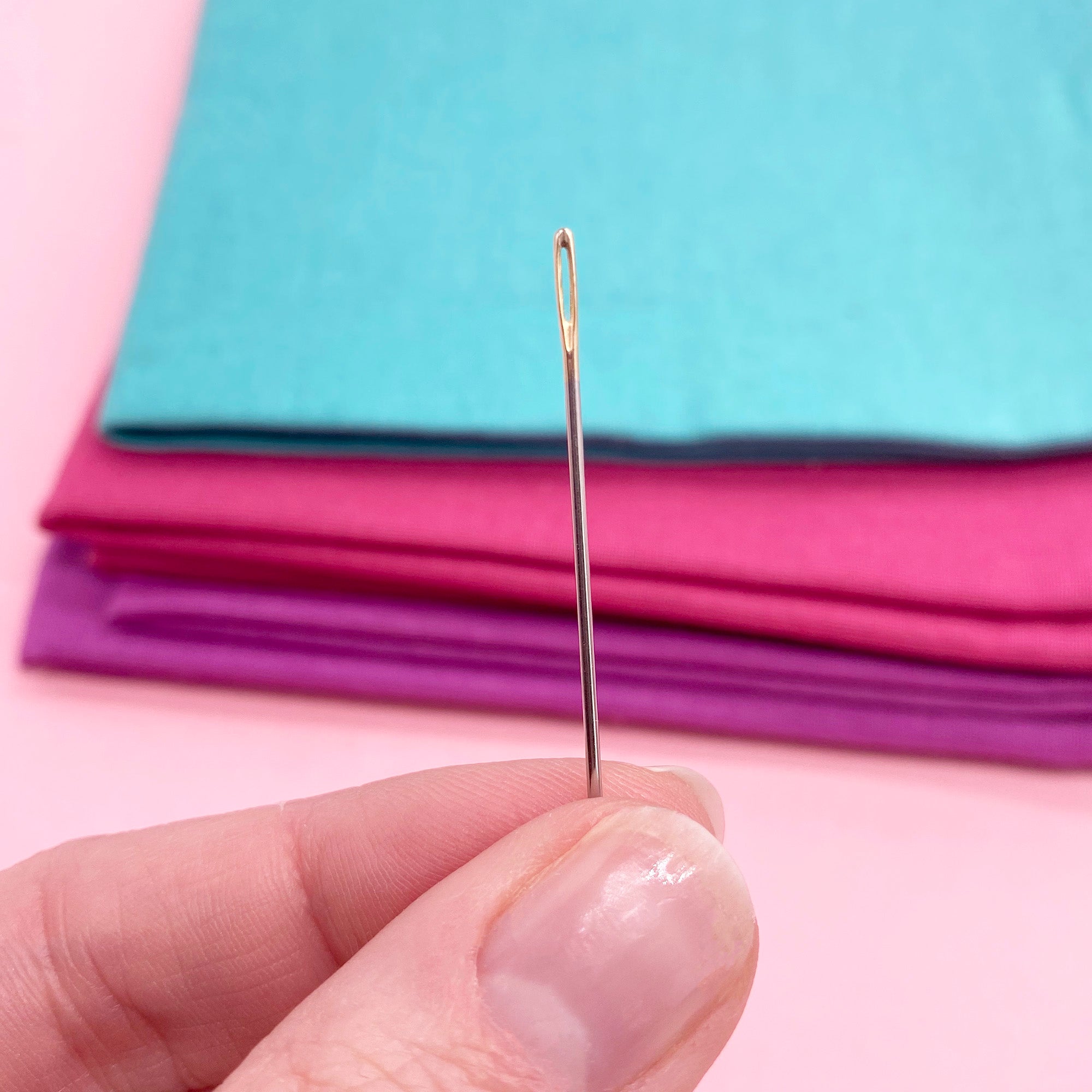 How to Thread an Embroidery Needle and Choose the Right Needle Size